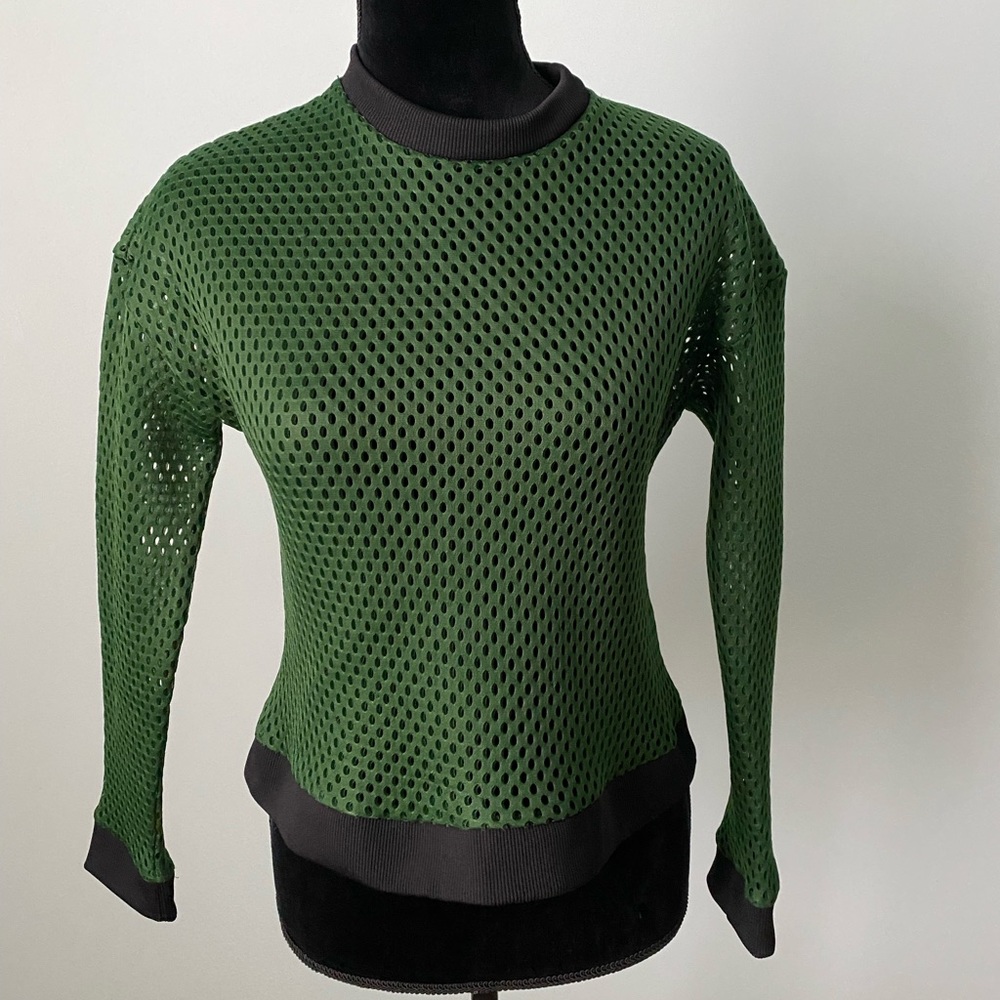 Mesh Top Sz Small (Pls read description)